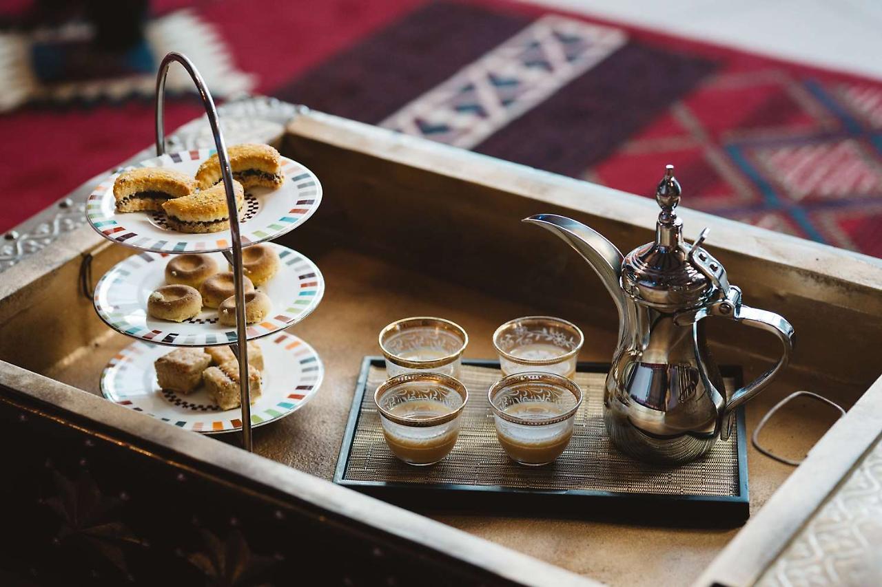 Symphony Style Hotel Kuwait Salmiya ภายนอก รูปภาพ Arabic coffee