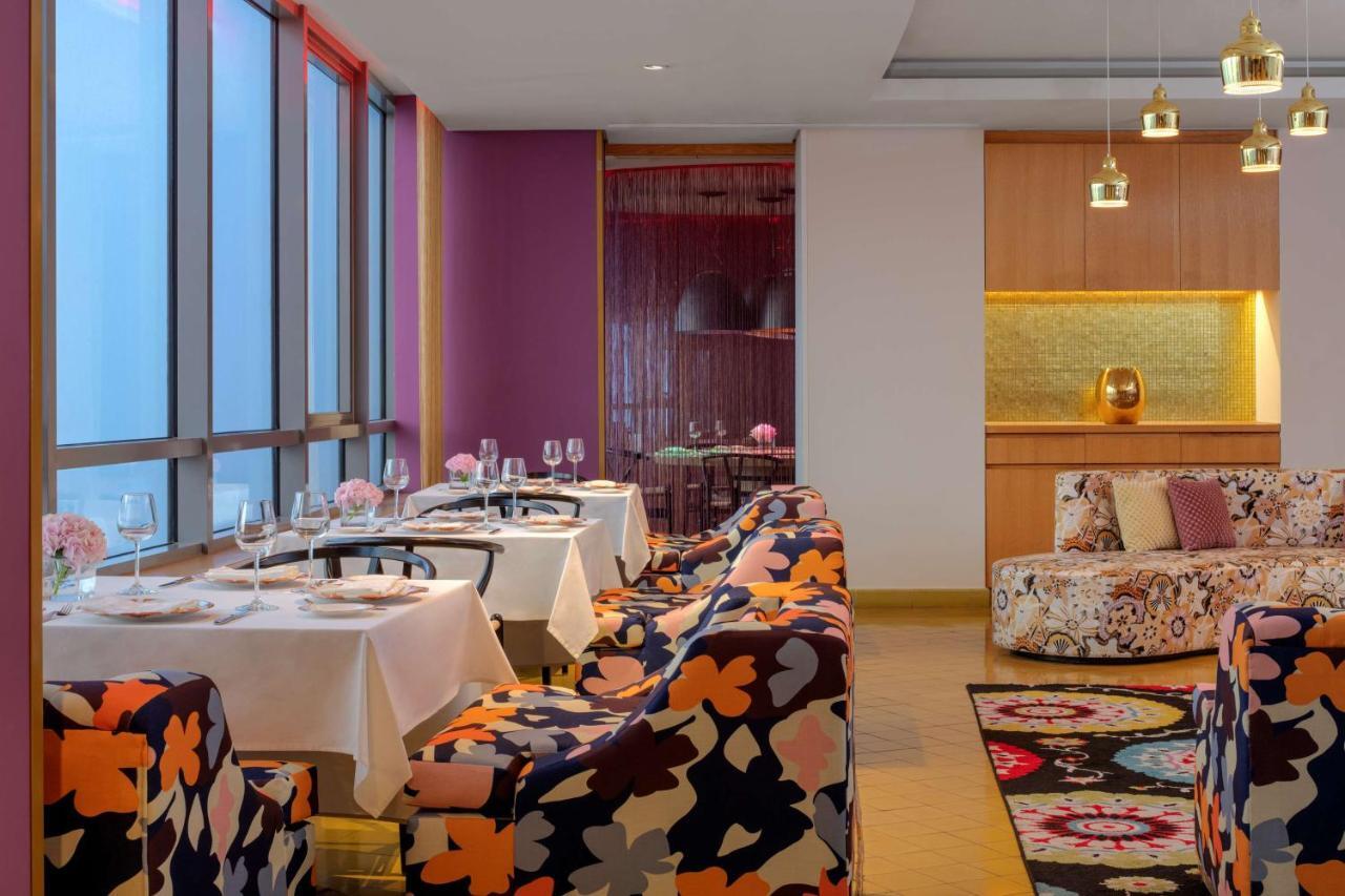 Symphony Style Hotel Kuwait Salmiya ภายนอก รูปภาพ The restaurant
